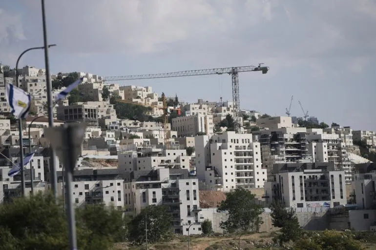 إسرائيل تخصص مليارات الشواقل لتعزيز المستوطنات بالضفة الغربية